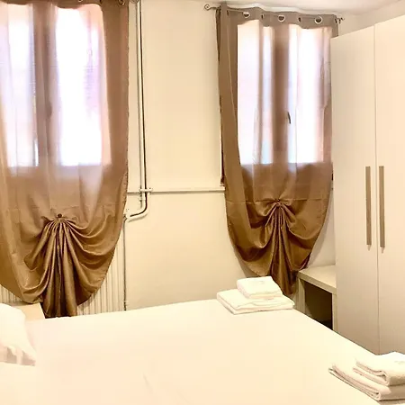 /room With Private Bathroom 3*
